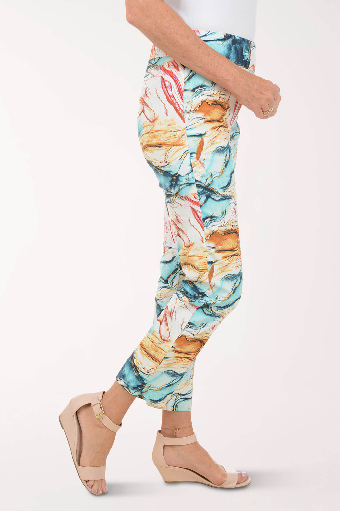 Aqua Splash Pull-On Ankle Pant