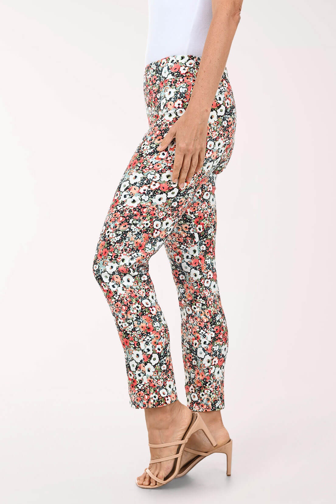 Mini Flowers Pull-On Ankle Pant