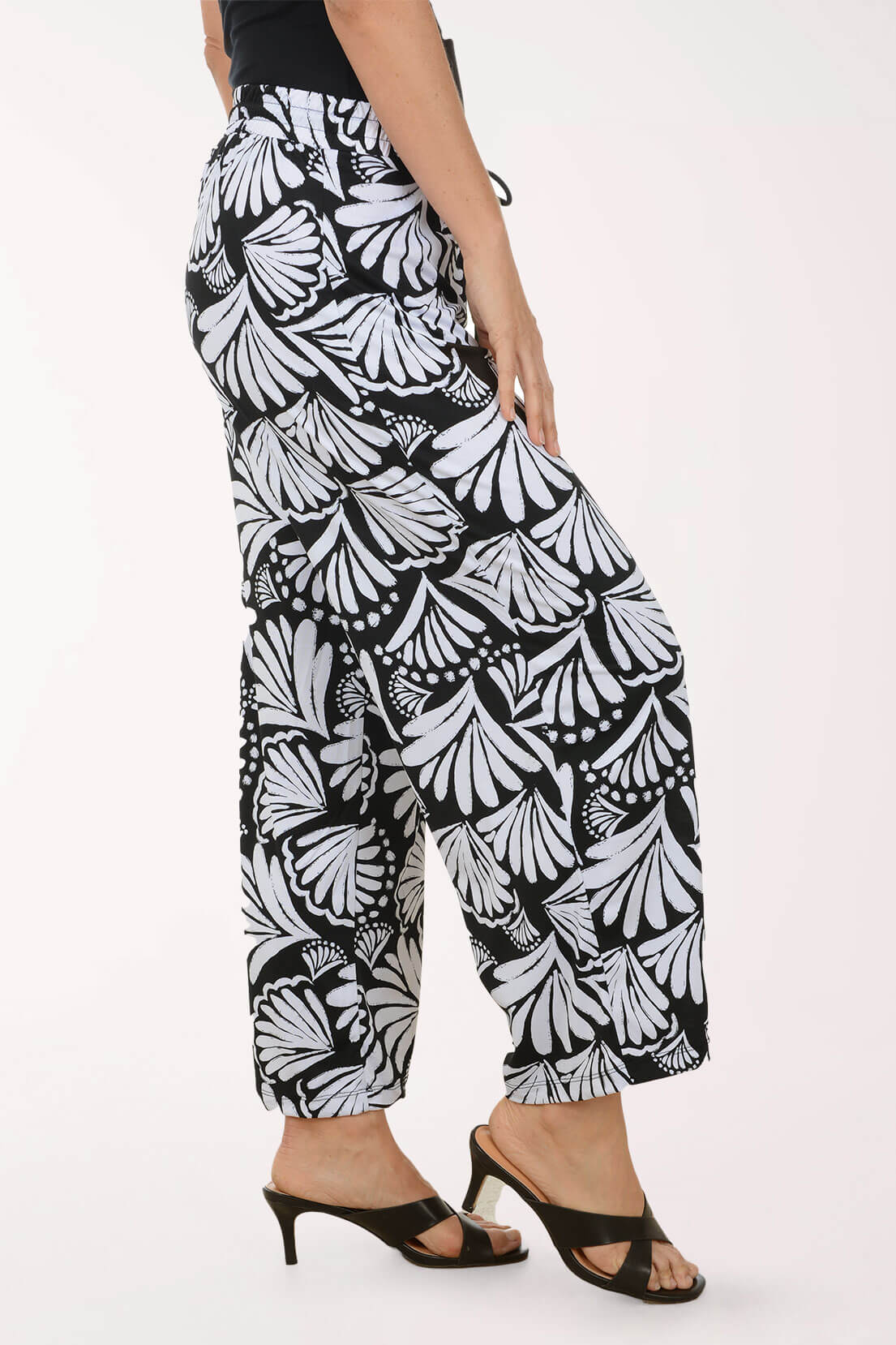 Feathered Fan Drawstring Palazzo Pant