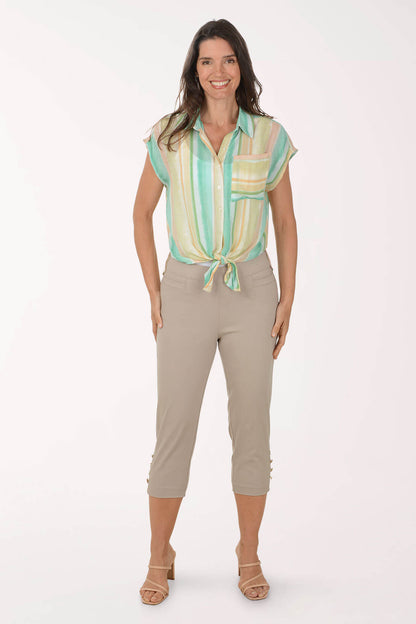 Shell Button Hem Capri Pant