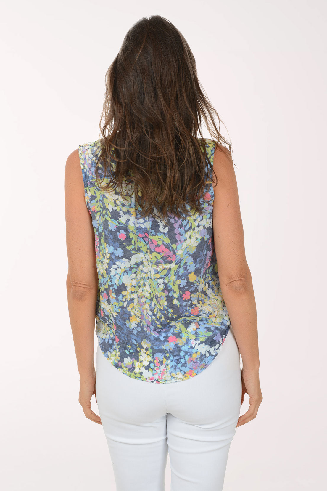 Ivy Garden Button-Front Sleeveless Blouse