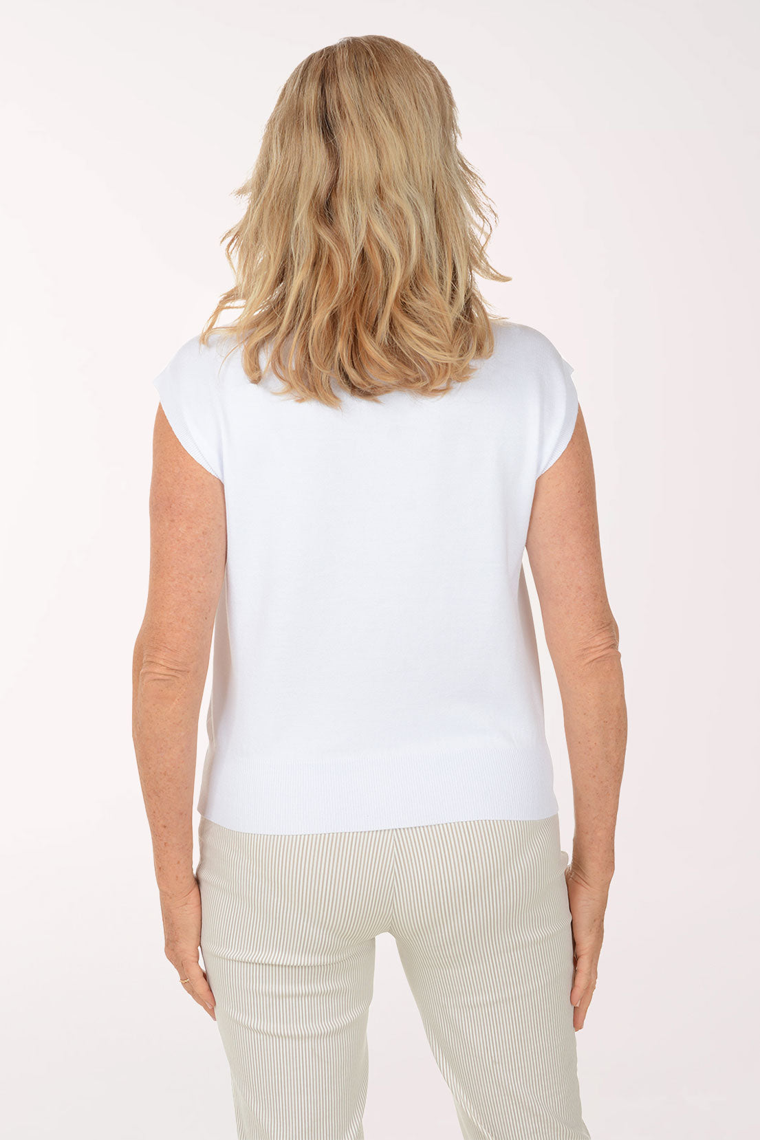 Solid Floral Sleeveless Sweater